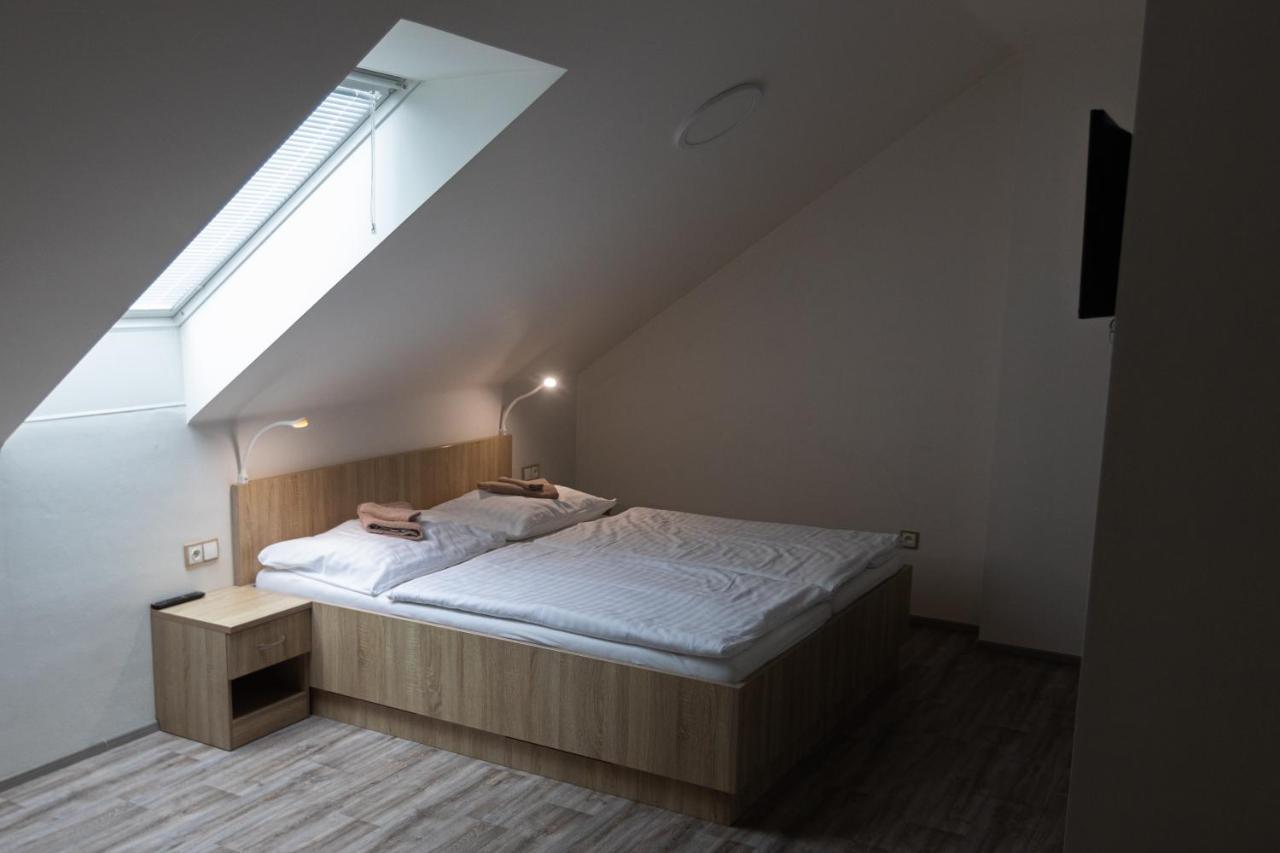 Apartmany Za Dvorem Velké Pavlovice Zewnętrze zdjęcie